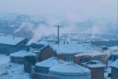 Айл өрх, ААН-ийн яндангаас гарах утааг дрон ашиглан туршилтаар хянаж эхэлжээ